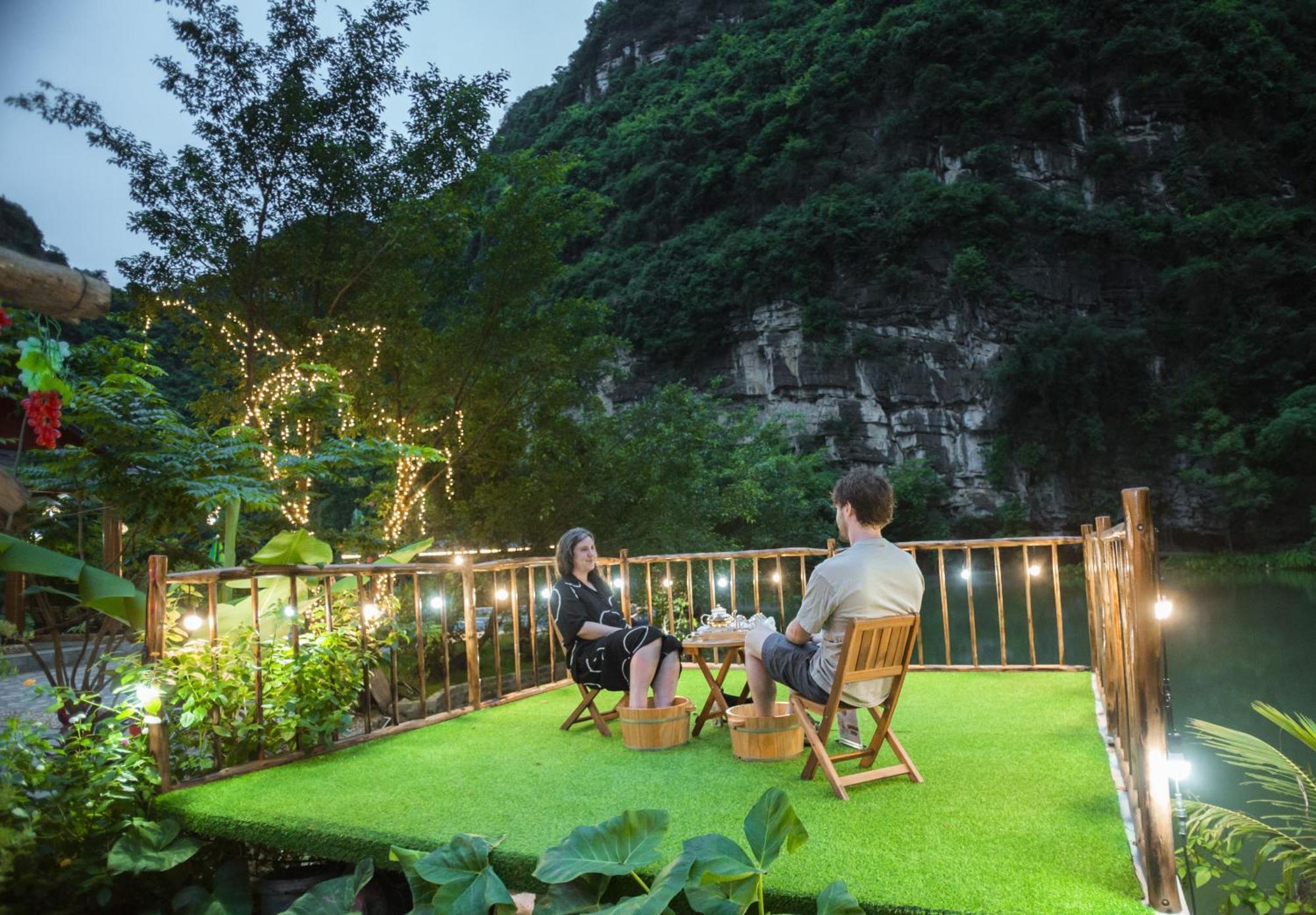Hoang Minh Mountainside Villa Ниньбинь Экстерьер фото
